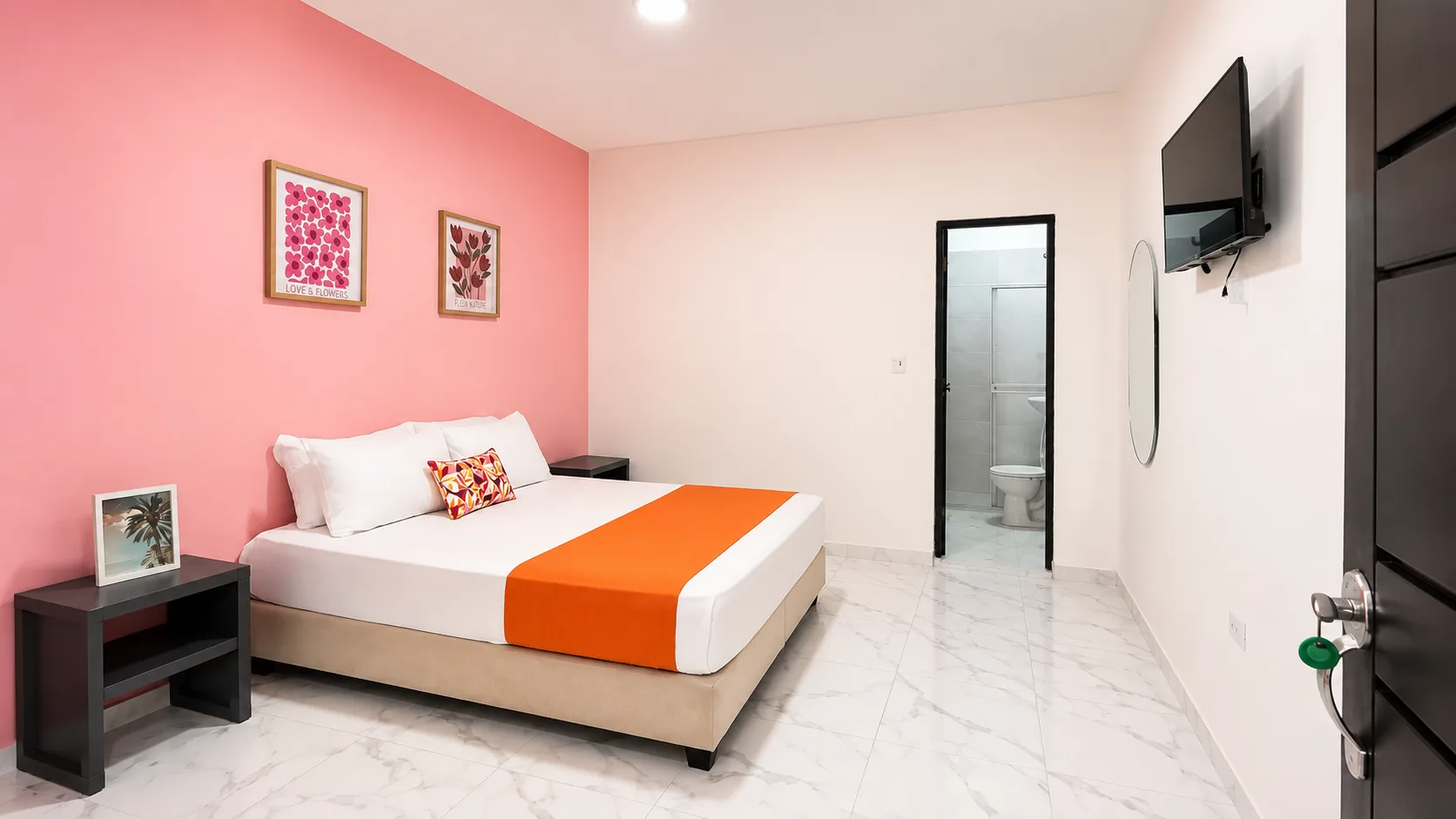 Habitación Doble vista desde la entrada